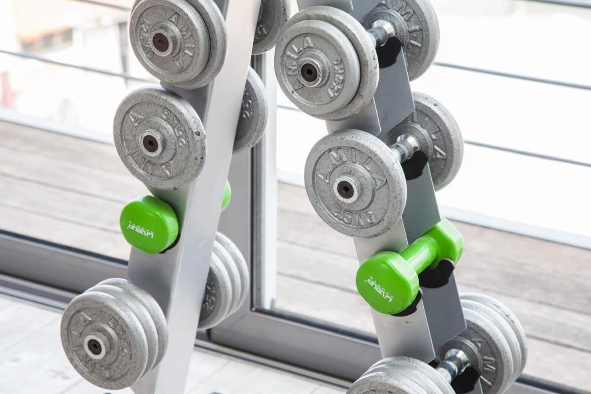 Apartment Penthouse With 360 View Of And Private Gym *