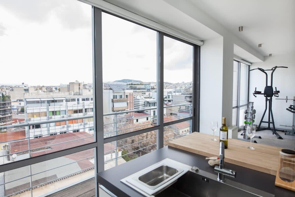 Apartment Penthouse With 360 View Of And Private Gym *